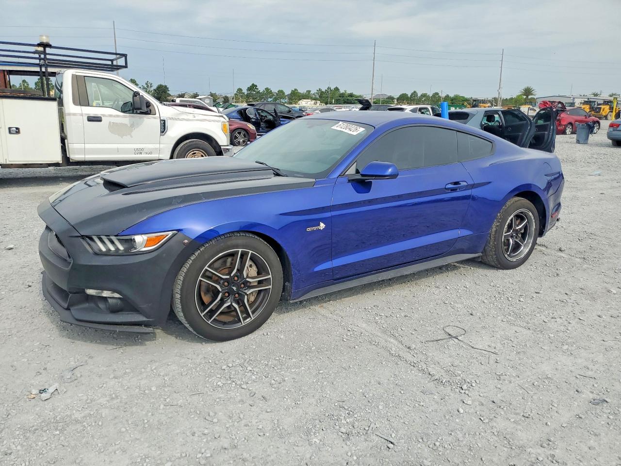 2016 Ford Mustang GT Premium, VIN 1FA6P8CF2G5321805 — Normal wear