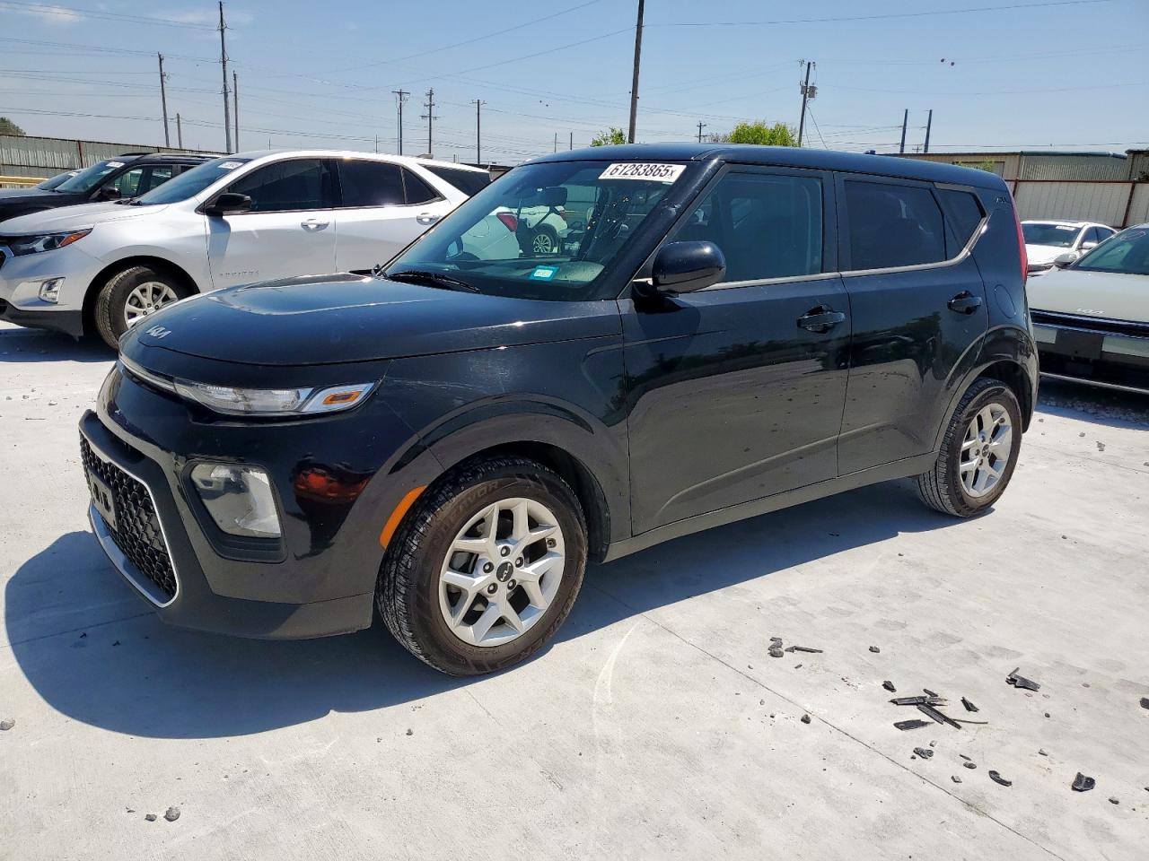 2022 Kia Soul LX, VIN KNDJ23AU8N7182112 — Auction photo