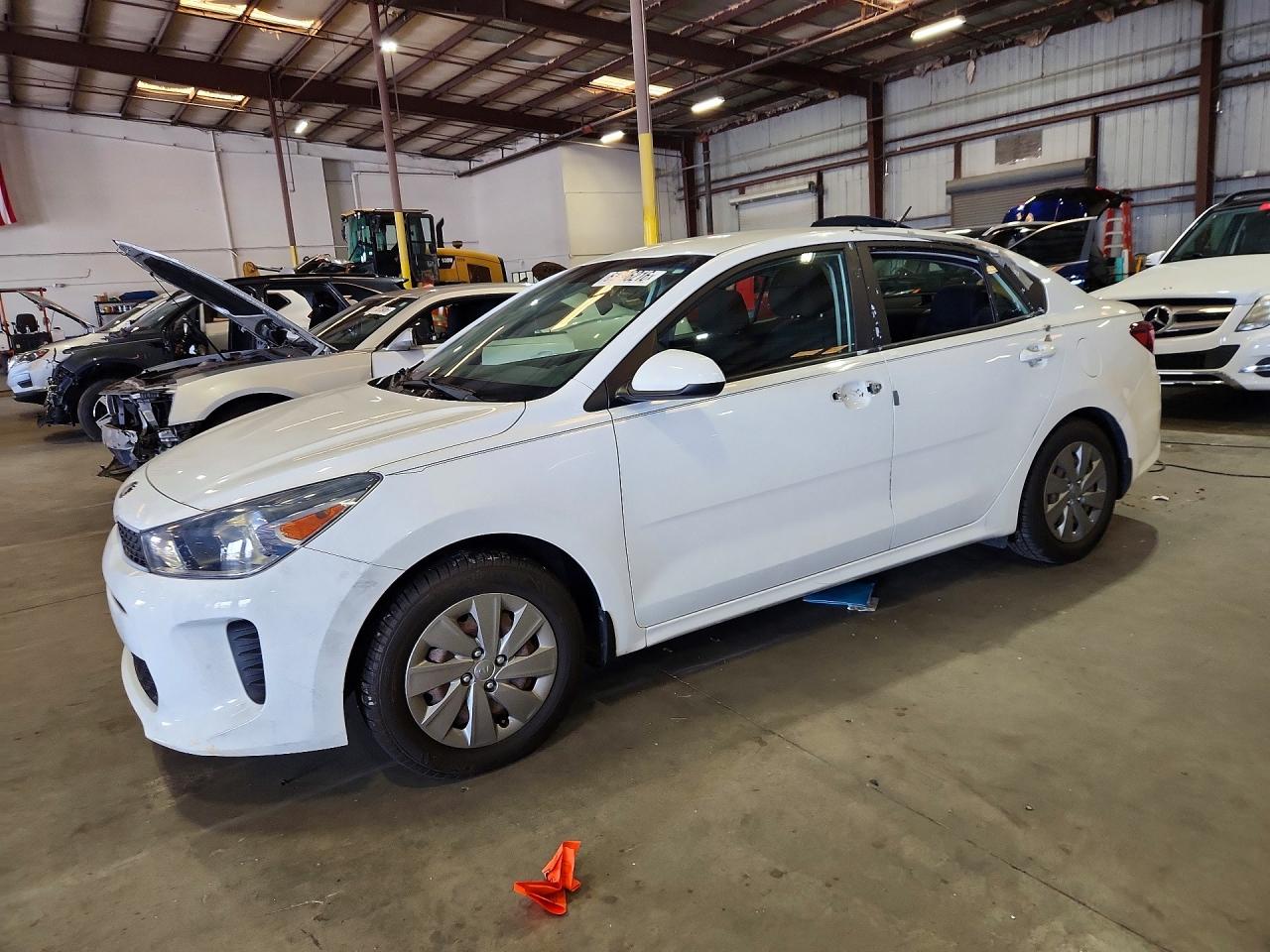 2020 Kia Rio S, VIN 3KPA24AD9LE349483 — Side