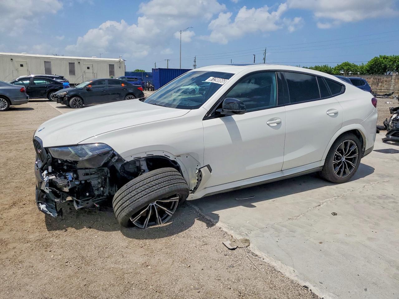 2026 BMW X6 M60i, VIN 5UX43EX06T9407220 — Front end