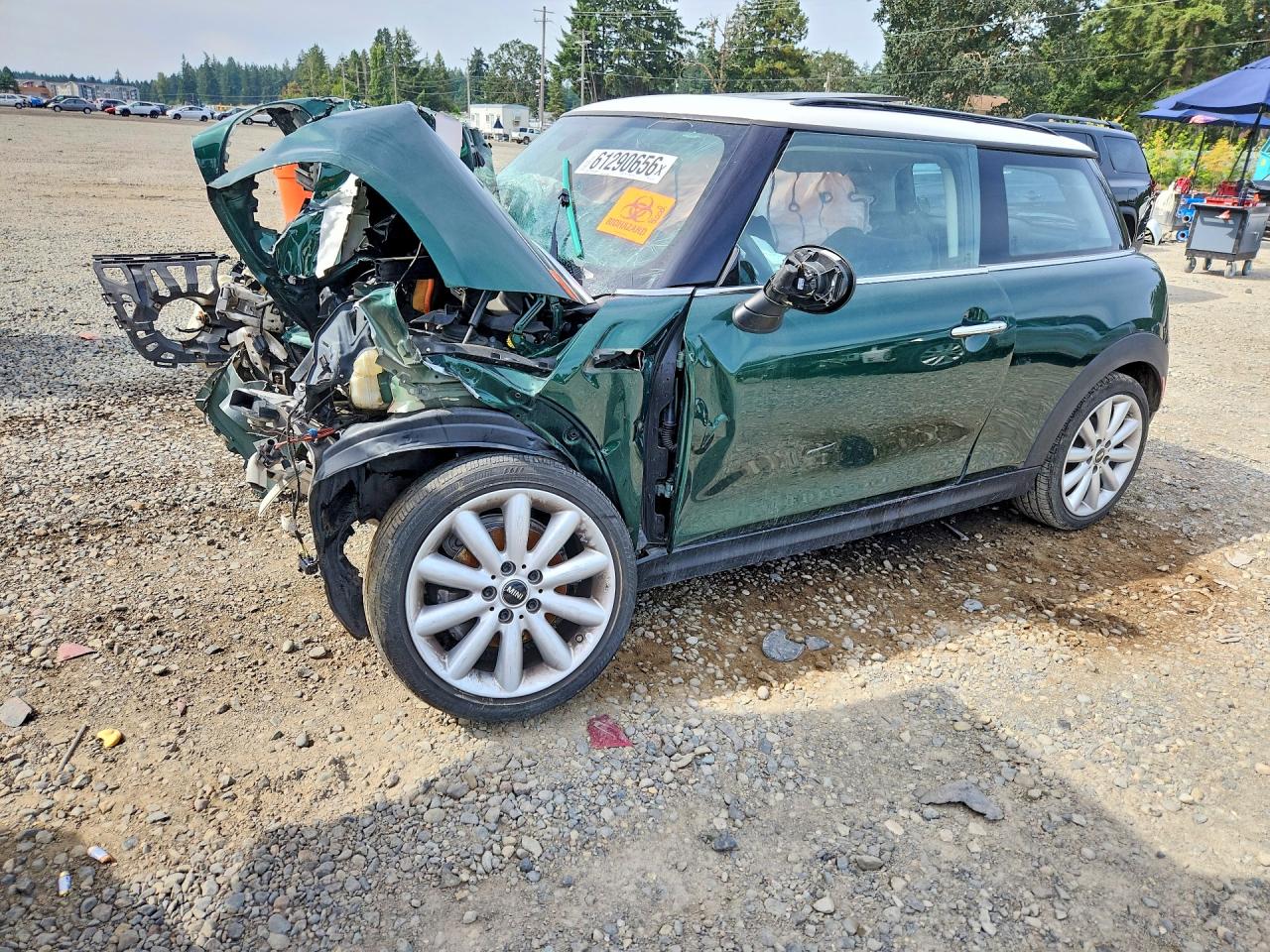 2016 MINI Hardtop, VIN WMWXP5C54G3B77447 — Front end