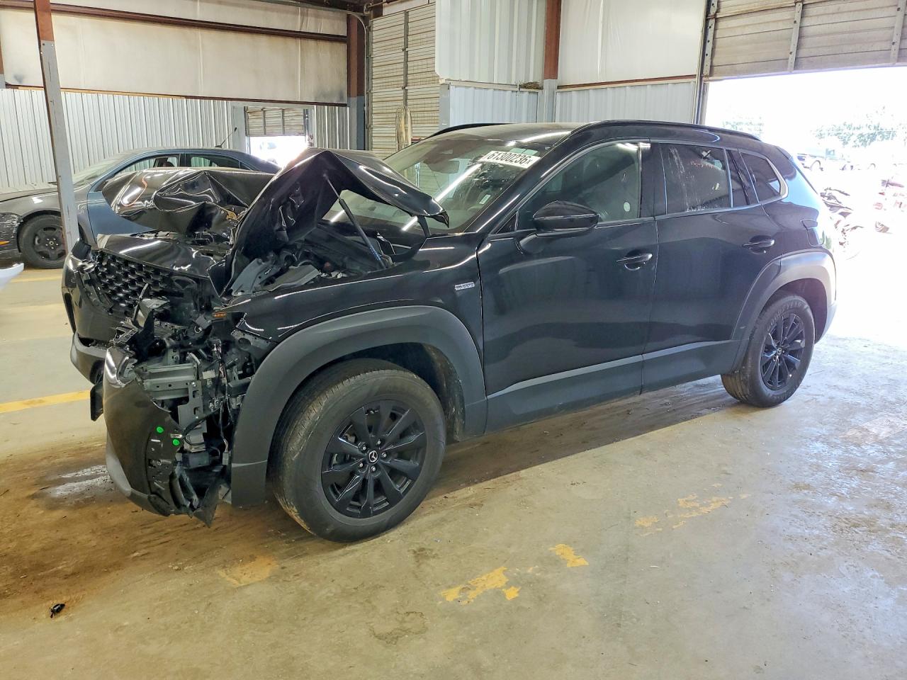 2025 Mazda CX-50 Hybrid Premium Package, VIN 7MMVAADW0SN132799 — Front end