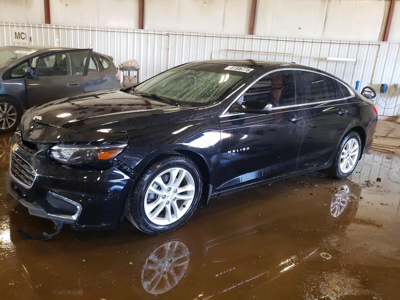 2017 Chevrolet Malibu LT, VIN 1G1ZE5ST3HF101936 — Перед
