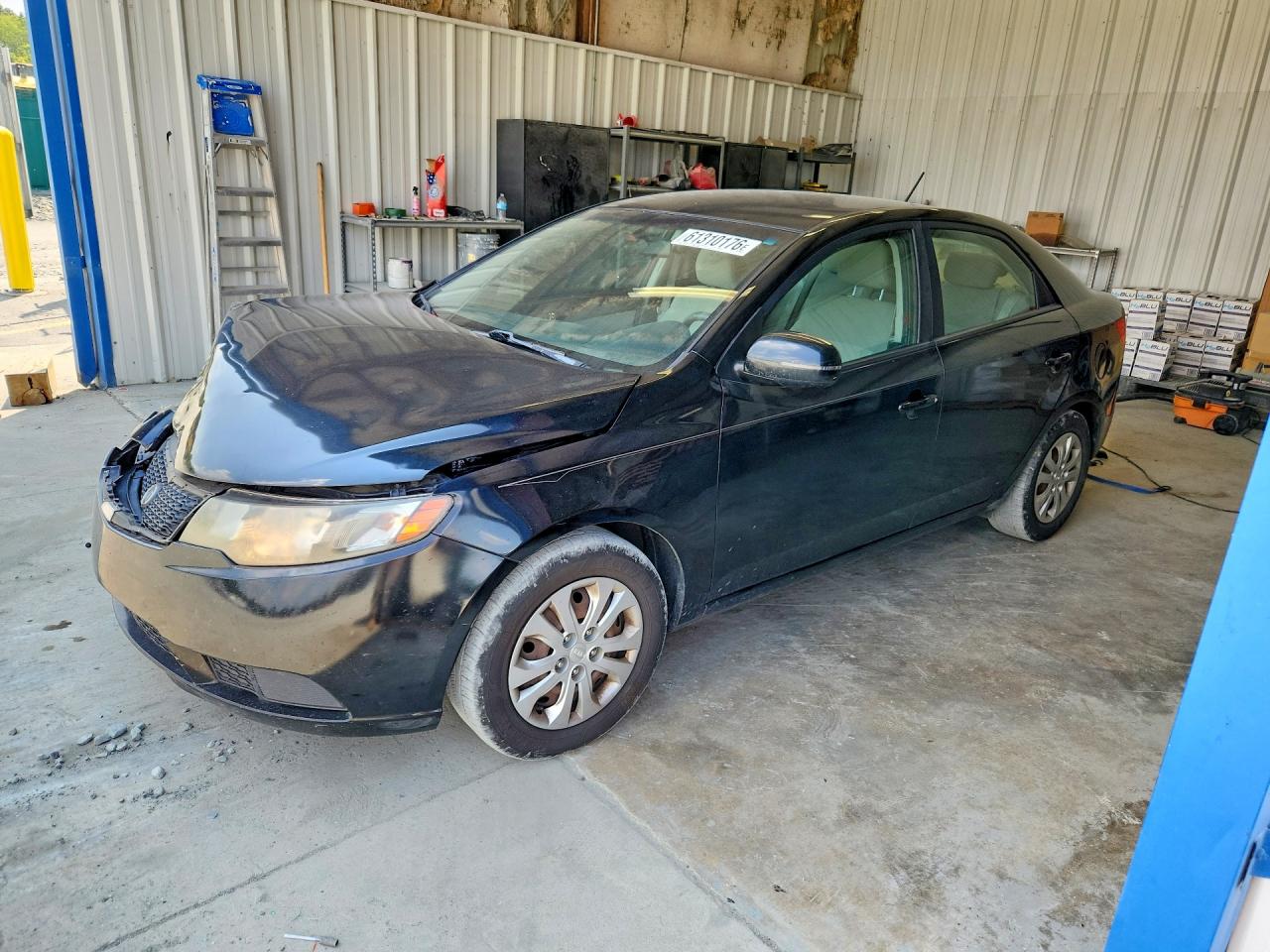 2013 Kia Forte EX, VIN KNAFU4A28D5735157 — Front end