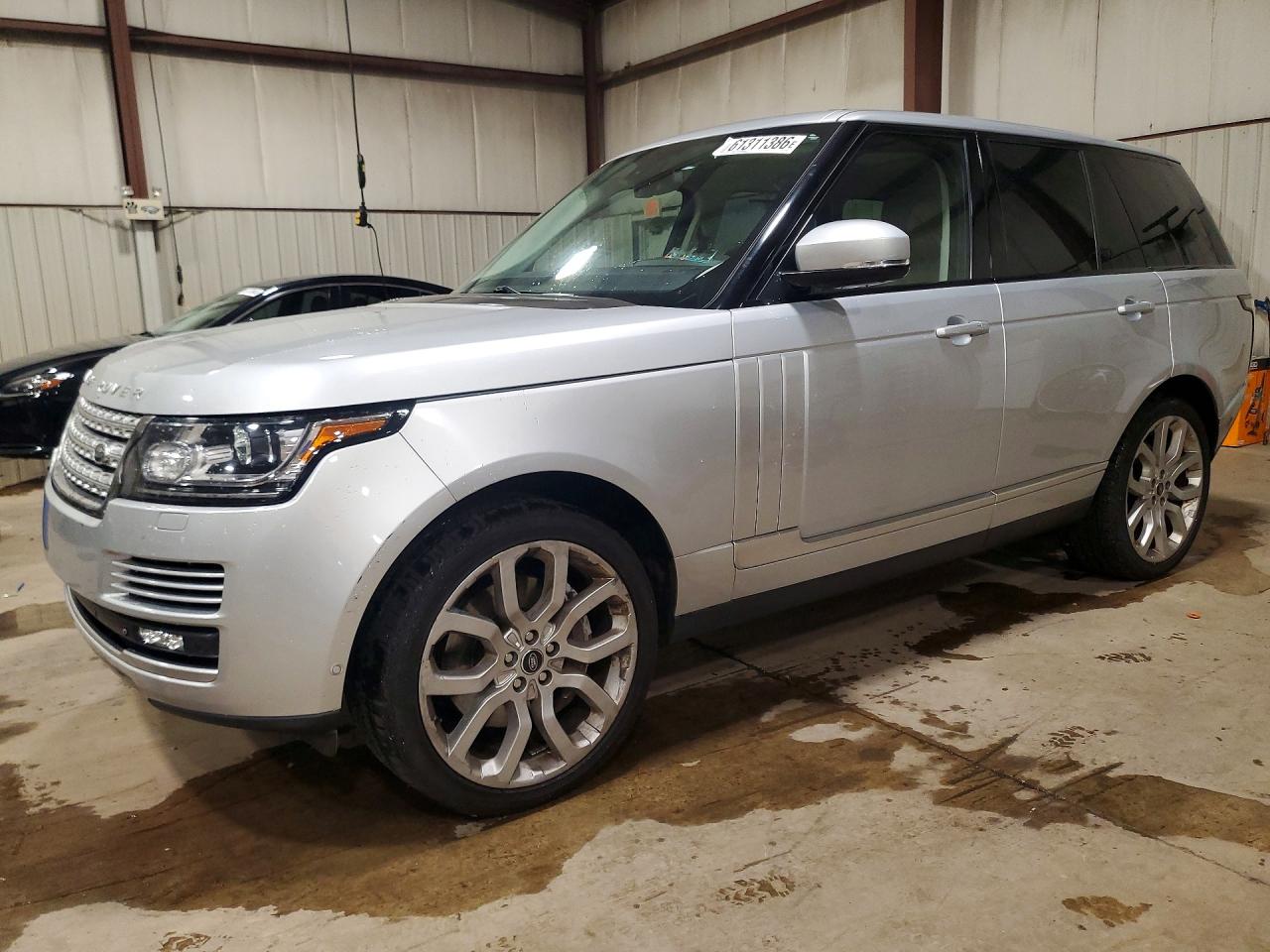 2013 Land Rover Range Rover HSE, VIN SALGS2DF6DA123023 — Rear end