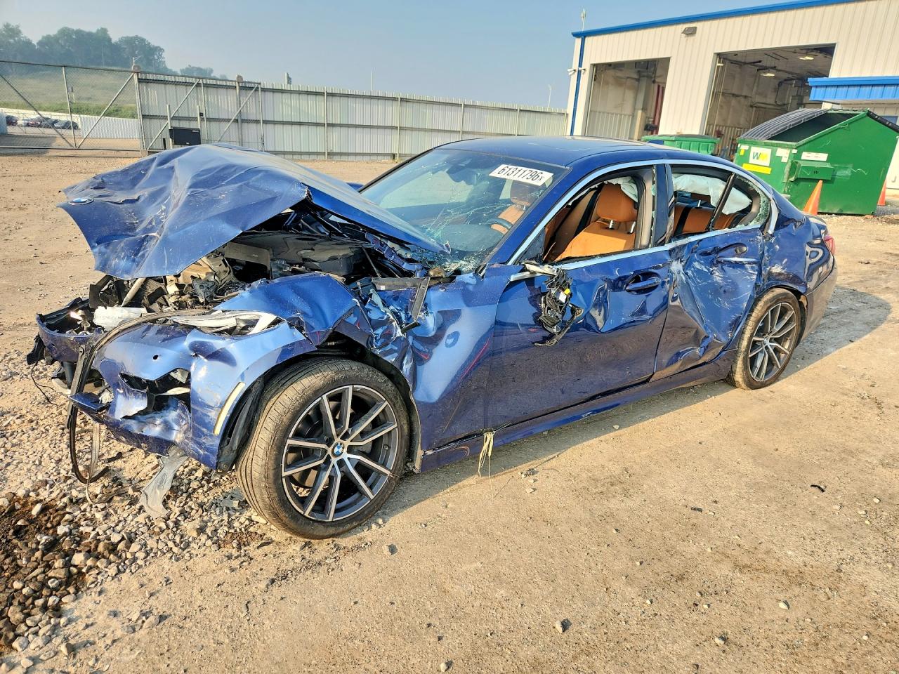 2021 BMW 3 Series 330i xDrive, VIN 3MW5R7J06M8B96036 — Front end