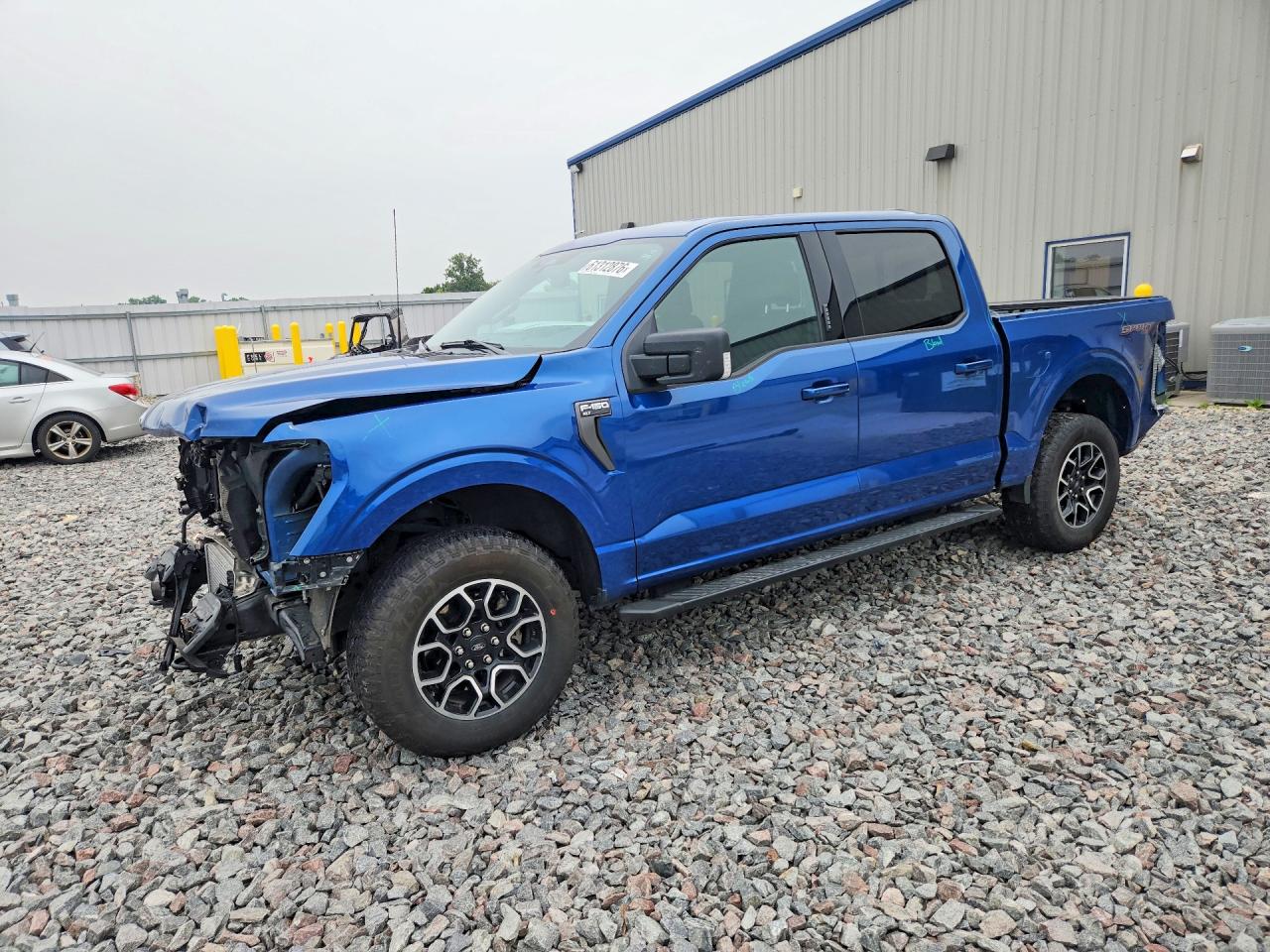 2023 Ford F-150 XLT, VIN 1FTEW1EP8PKG09917 — Front end