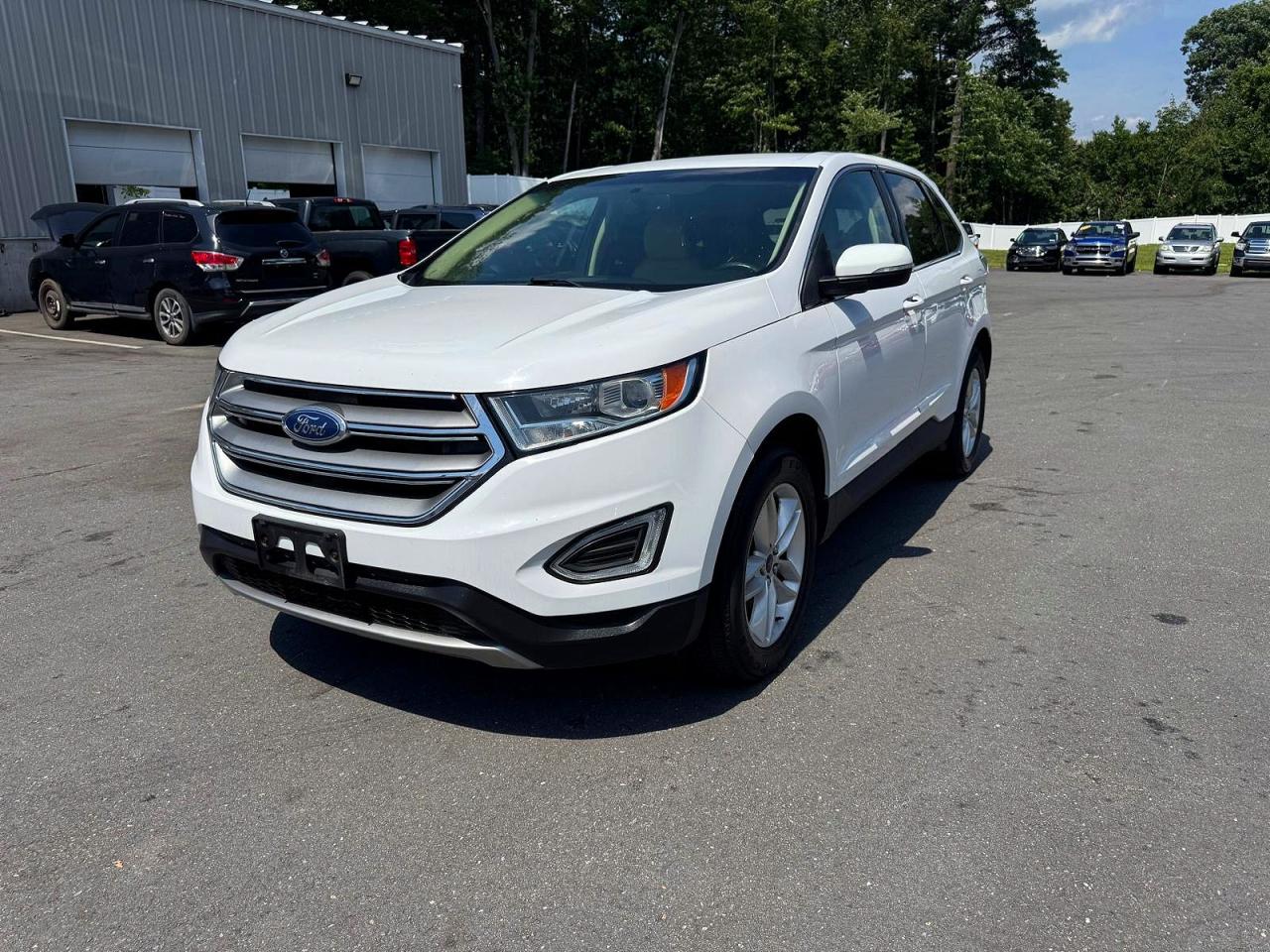 2017 Ford Edge SEL, VIN 2FMPK4J91HBB30405 — Minor dents and scratches