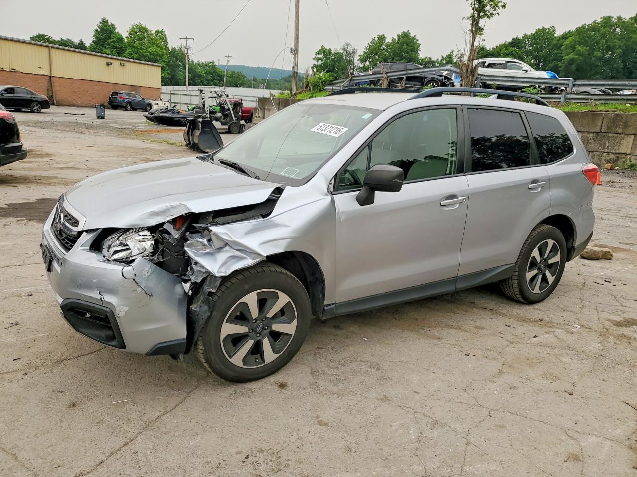 2017 Subaru Forester, VIN JF2SJABC8HH540780 — Front end
