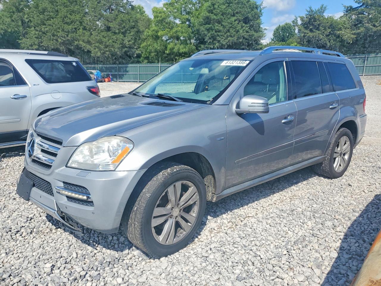 2012 Mercedes-Benz GL 350, VIN 4JGBF2FE8CA784623 — Side