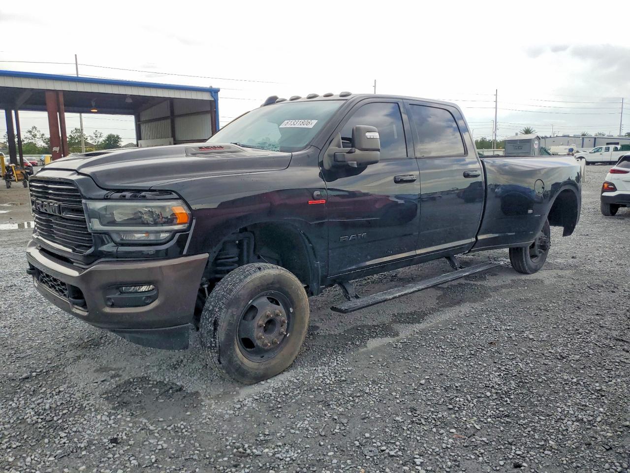 2023 Ram 3500 Laramie, VIN 3C63RRJL0PG645177 — Вандализм