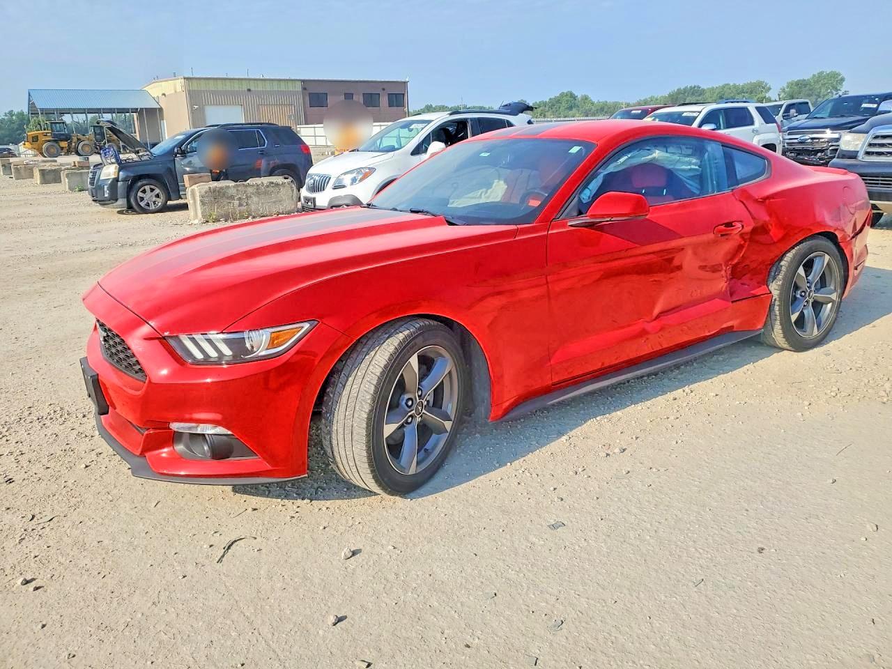 2016 Ford Mustang V6, VIN 1FA6P8AM6G5267846 — Front end