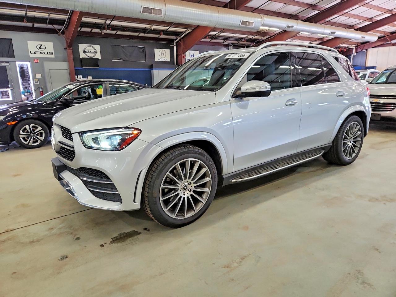 2020 Mercedes-Benz GLE 350, VIN 4JGFB4KB4LA123014 — Minor dents and scratches