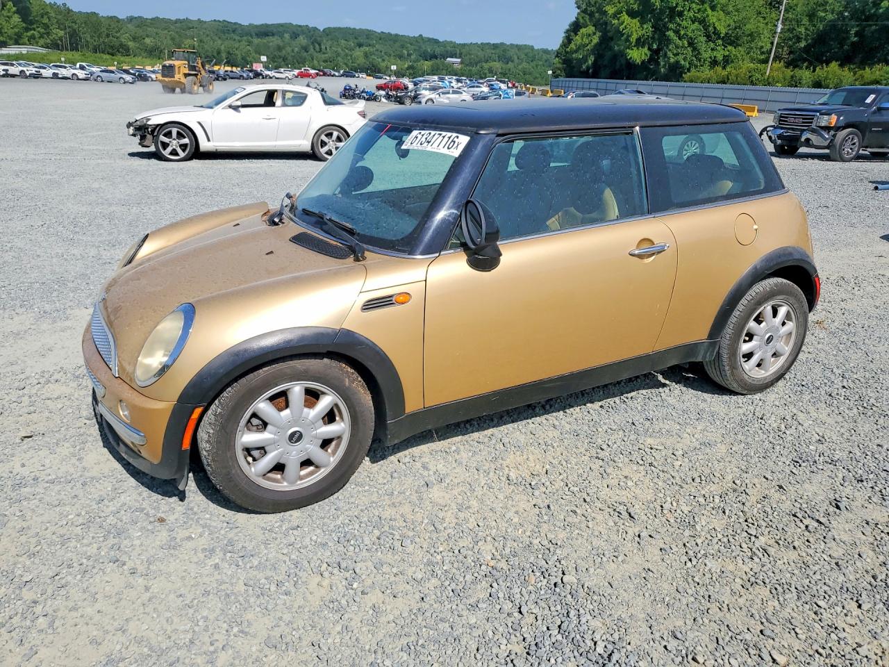 2004 MINI Hardtop, VIN WMWRC334X4TJ53338 — Перед
