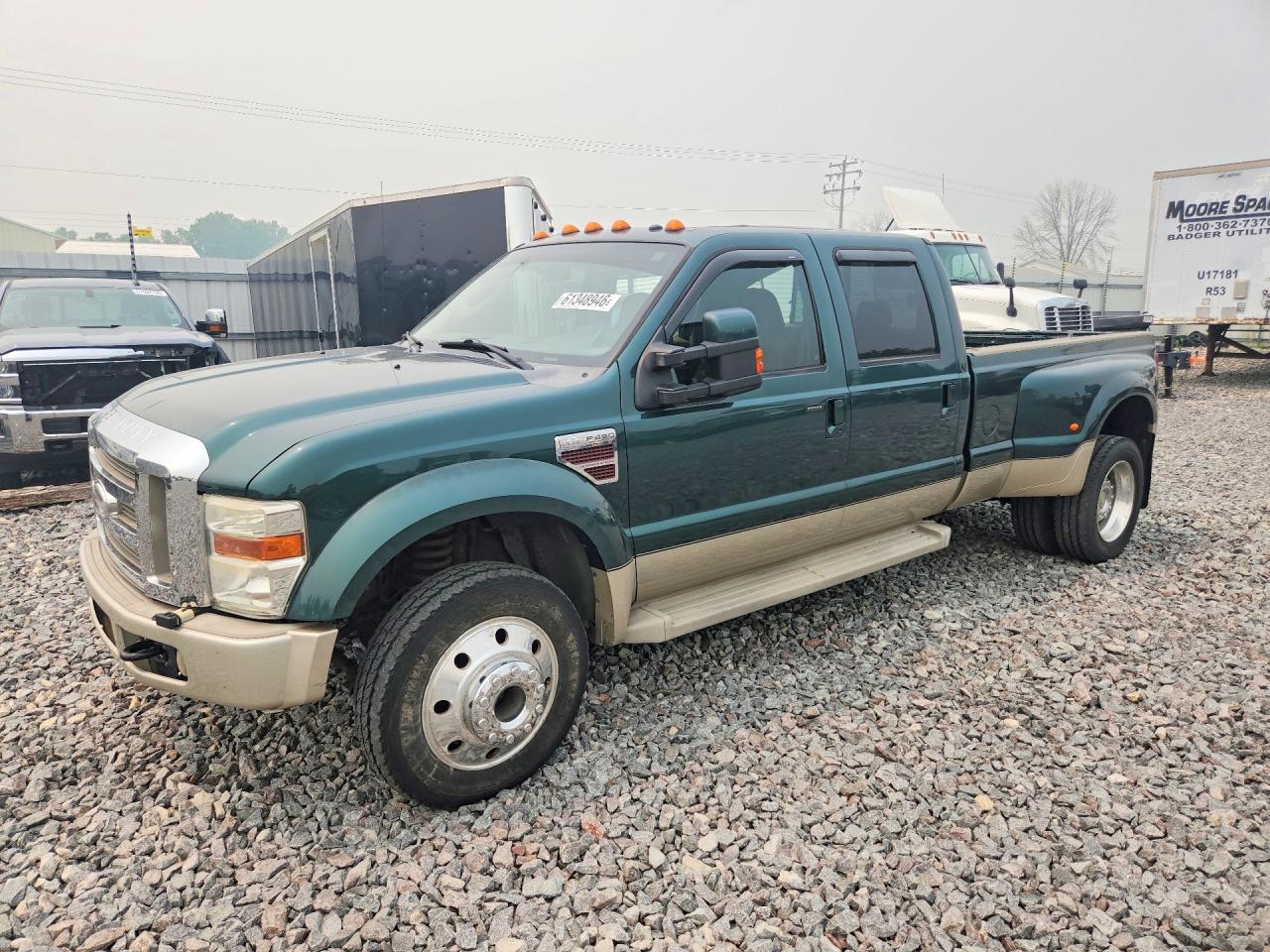 2008 Ford F-450 XL, VIN 1FTXW43R68EB03971 — Side