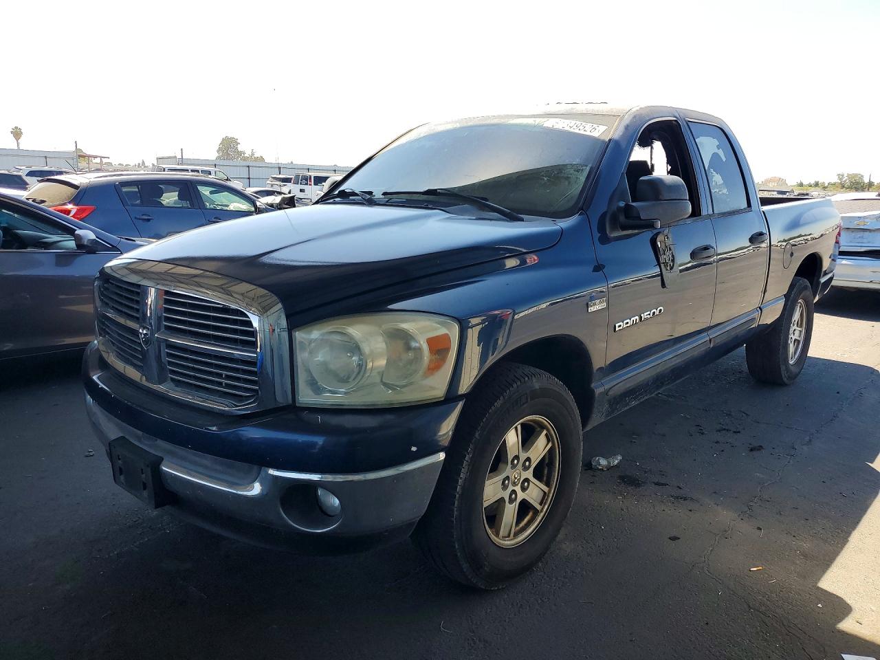 2007 Dodge 1500 SLT, VIN 1D7HA18267J510696 — Interior fire