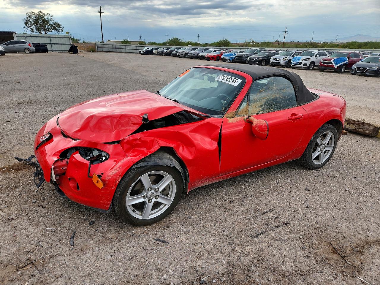 2006 Mazda MX-5 Miata Grand Touring, VIN JM1NC25F460120835 — Front end
