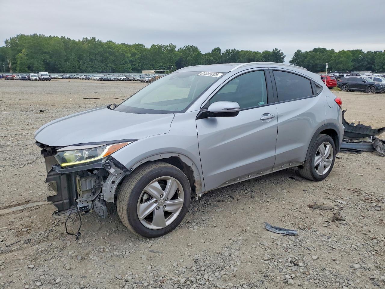 2019 Honda HR-V EX, VIN 3CZRU5H56KM709423 — Перед