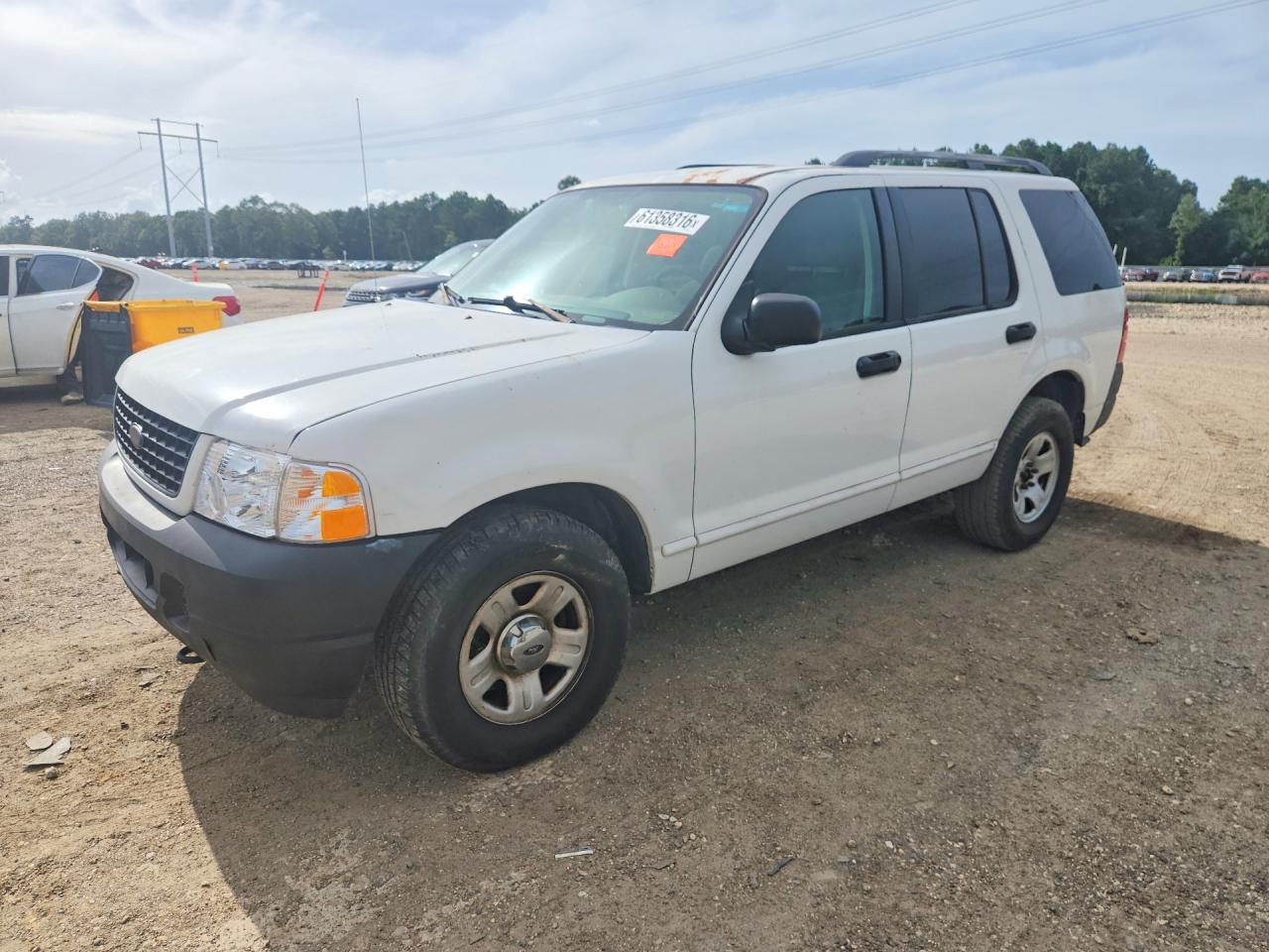 2003 Ford Explorer XLS, VIN 1FMZU72K03ZB27927 — Minor dents and scratches