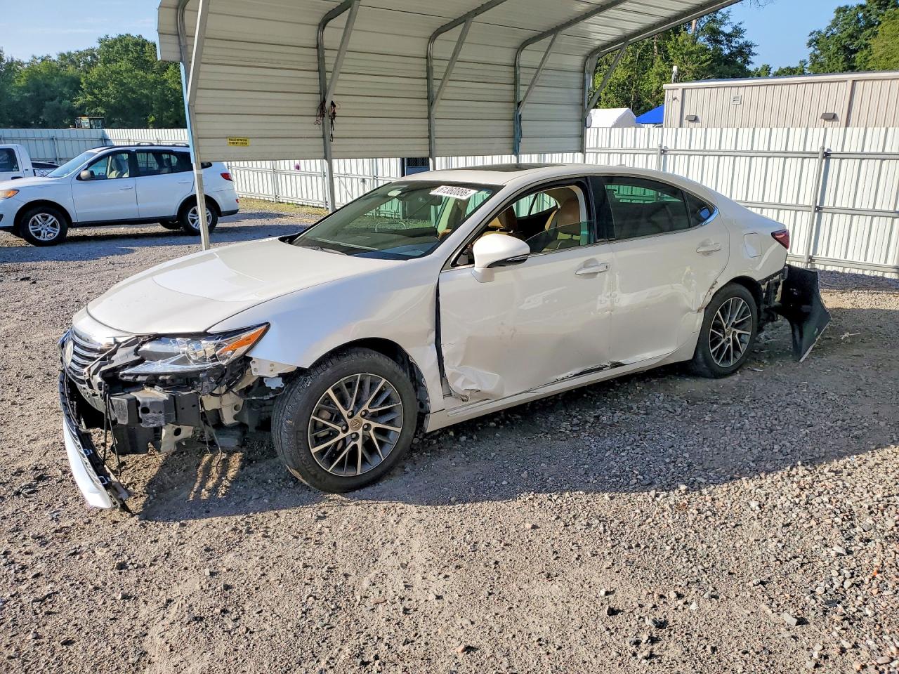 2018 Lexus ES 350, VIN 58ABK1GG7JU088619 — Перед