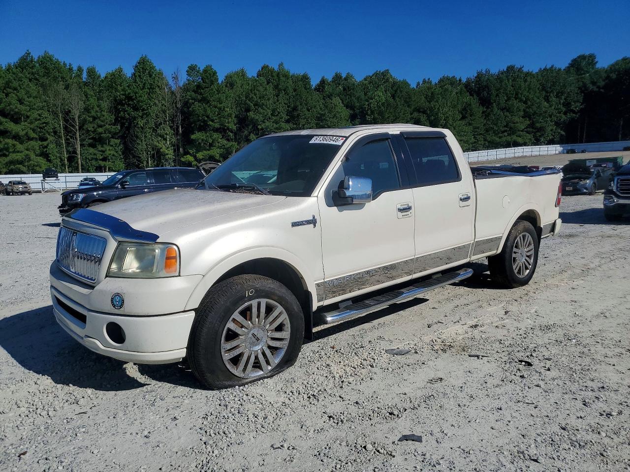 2007 Lincoln Mark LT, VIN 5LTPW18557FJ03776 — Опрокидывание