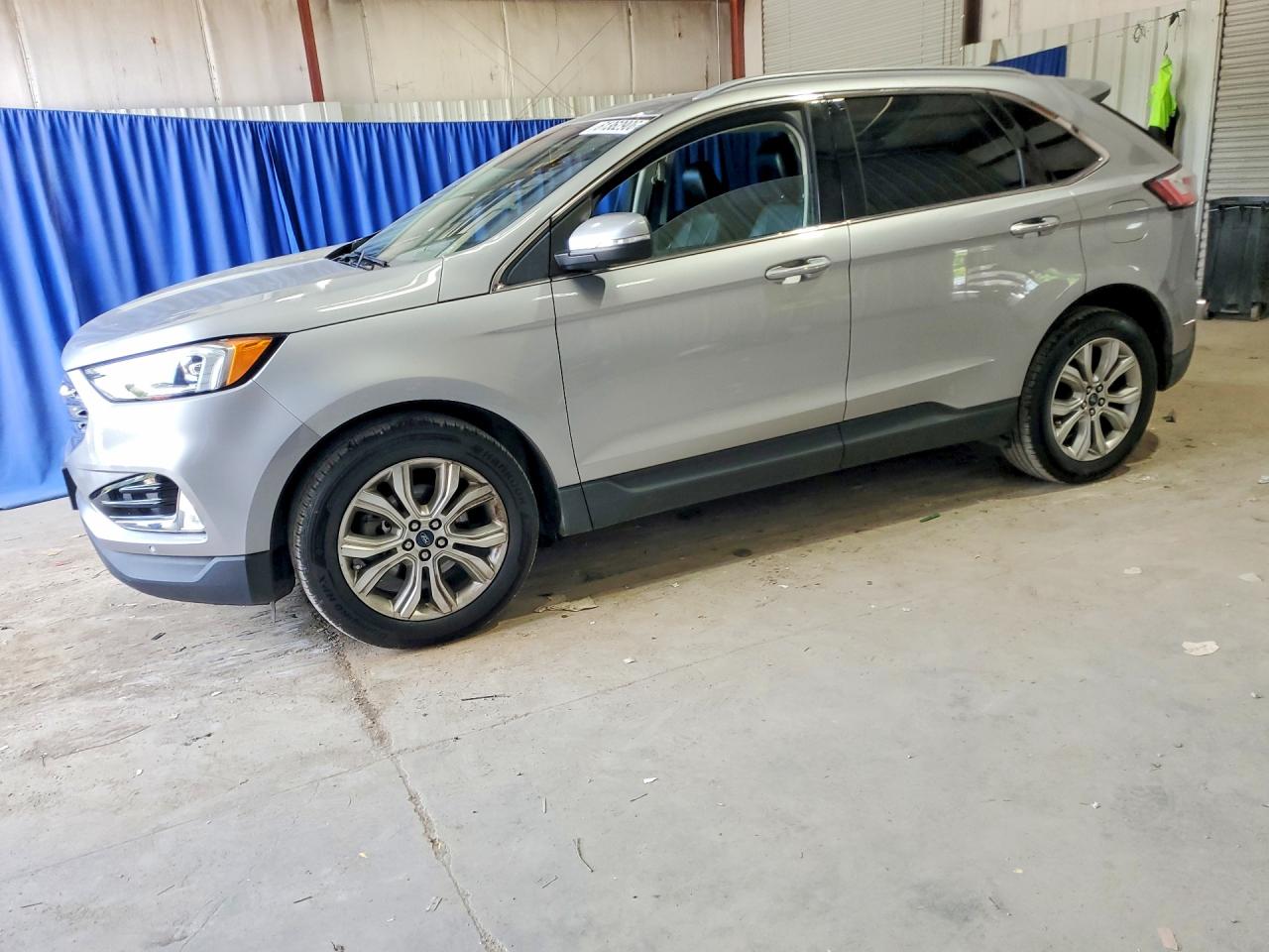 2020 Ford Edge Titanium, VIN 2FMPK3K96LBA30592 — Minor dents and scratches