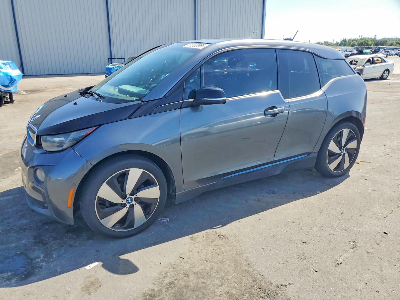 2017 BMW i3, VIN WBY1Z6C3XHV949569 — Normal wear