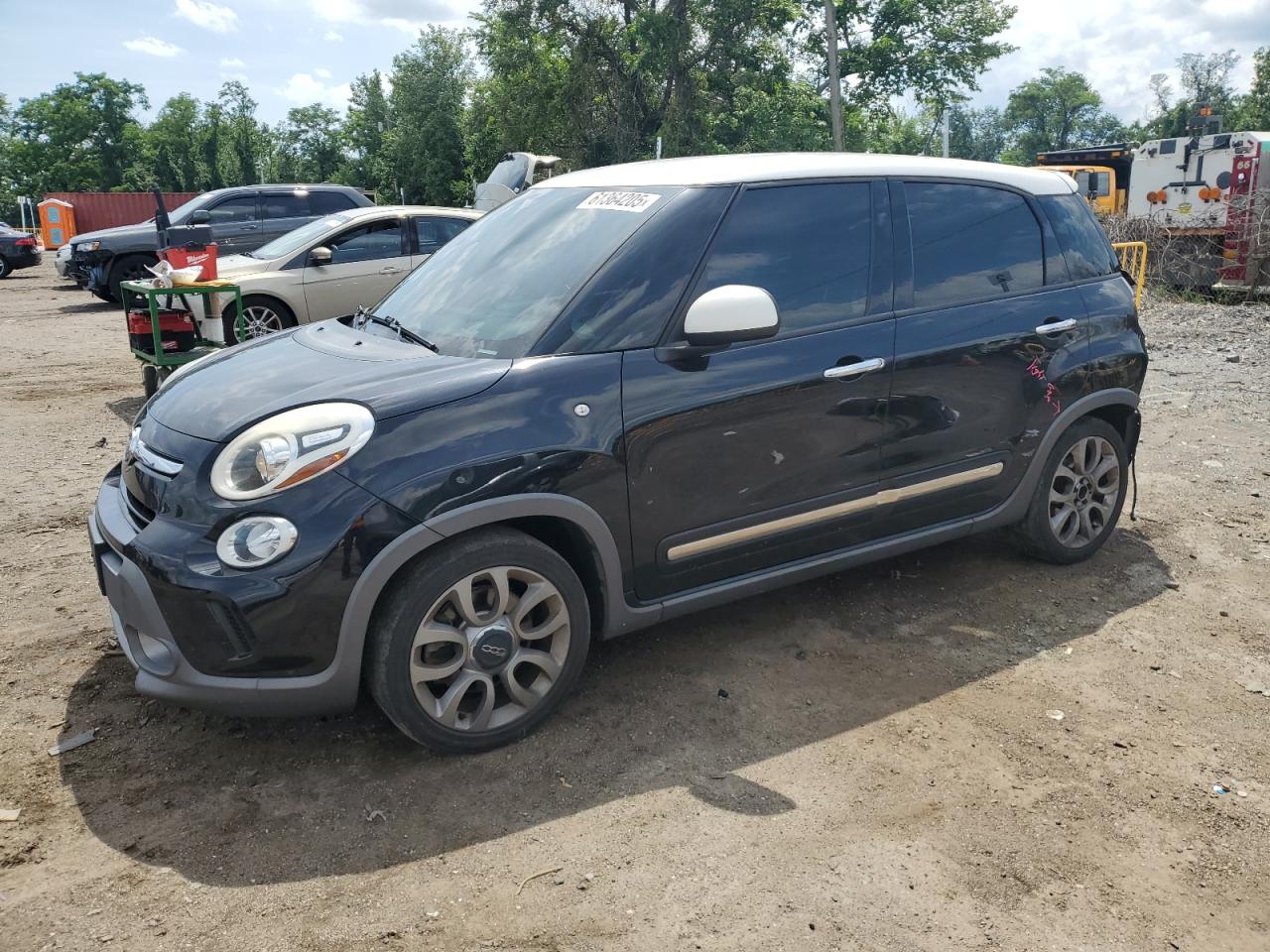 2016 FIAT 500L Trekking, VIN ZFBCFADH0GZ037544 — Rear end