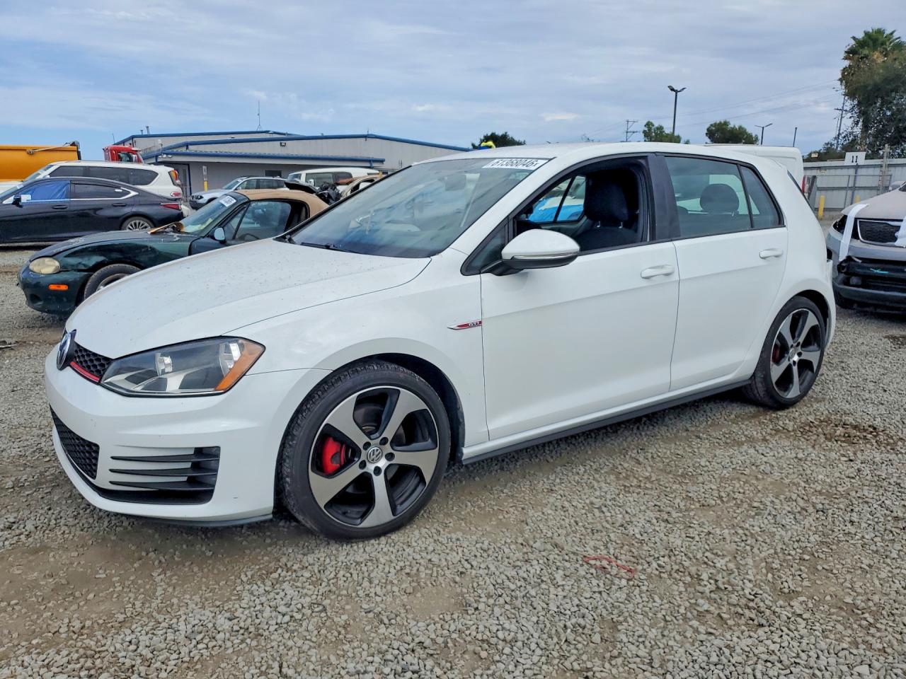 2016 Volkswagen Golf GTI S, VIN 3VW4T7AU0GM040540 — Side