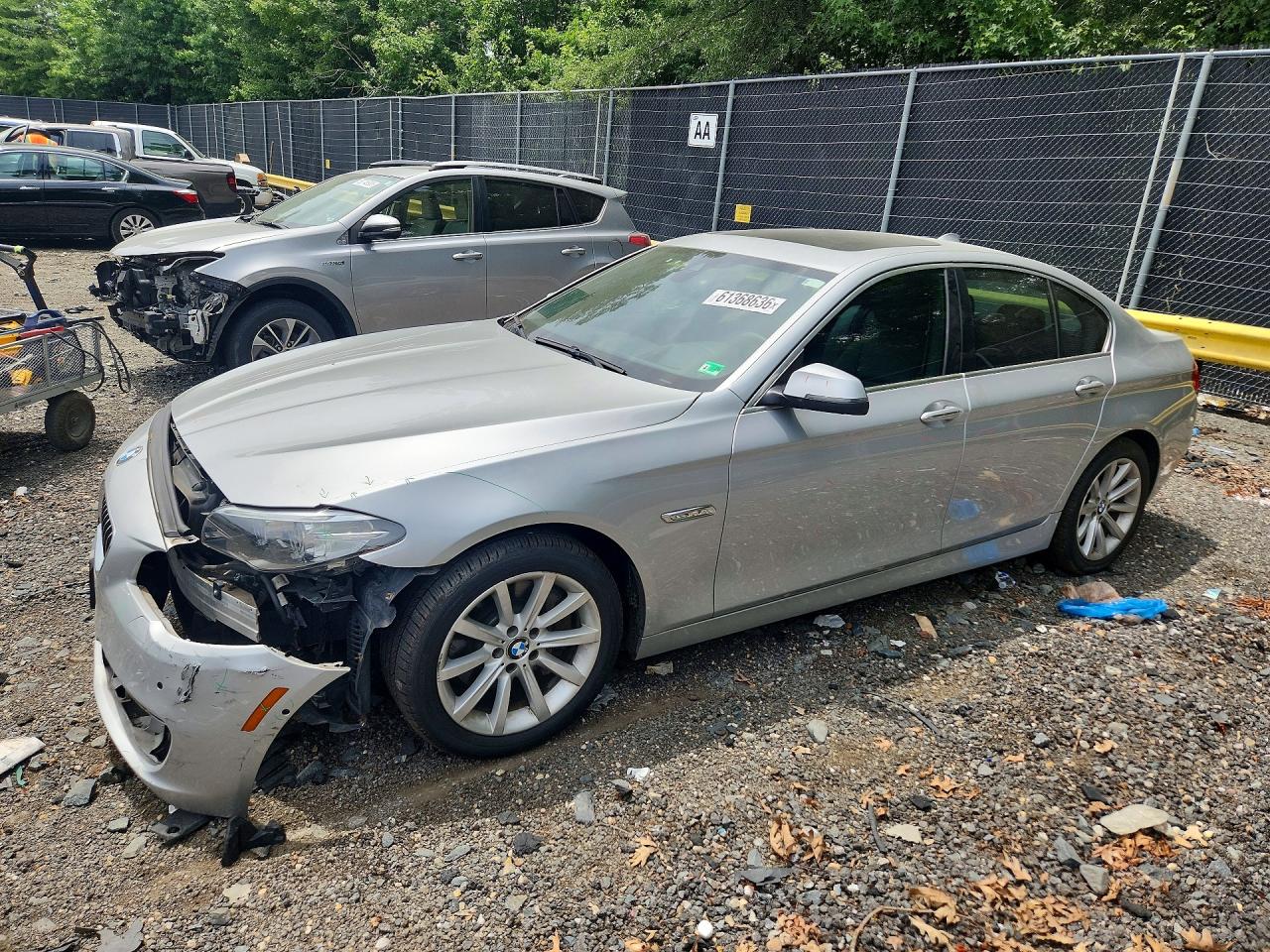 2014 BMW 5 Series 535i xDrive, VIN WBA5B3C57ED537809 — Front end