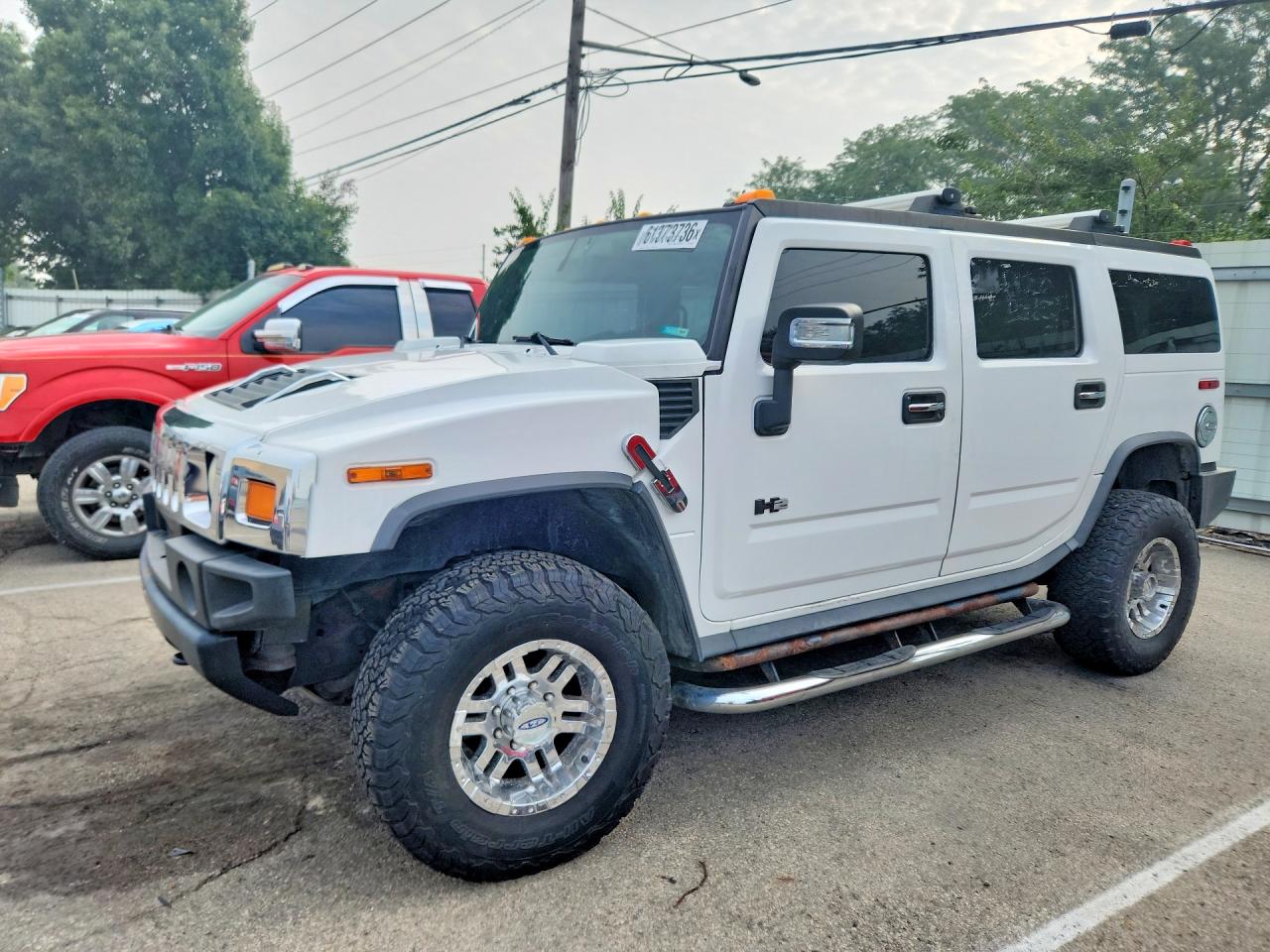 2007 Hummer H2 SUV, VIN 5GRGN23U37H108939 — Minor dents and scratches