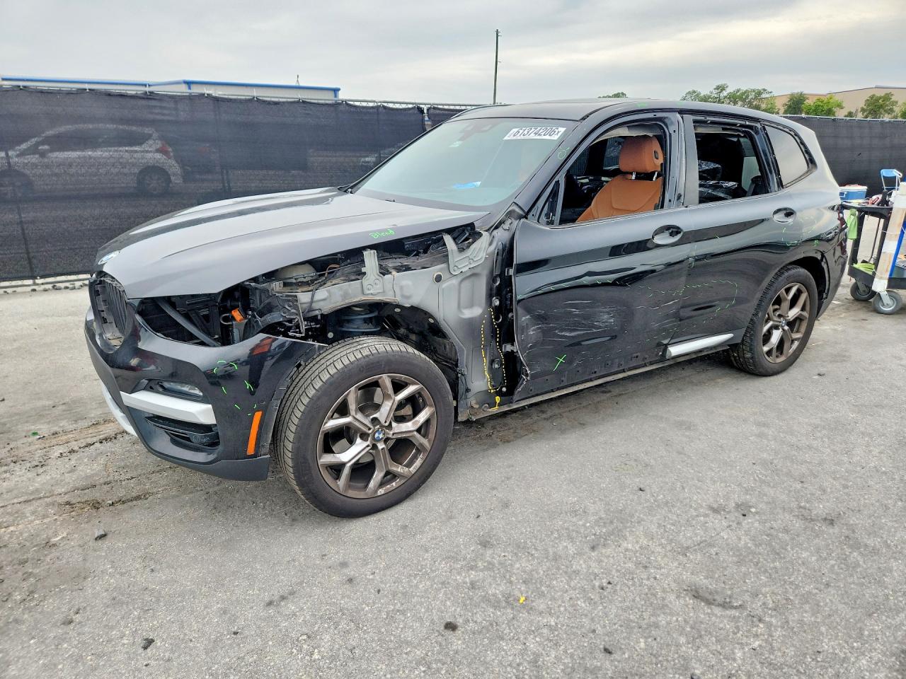 2021 BMW X3 sDrive30i, VIN 5UXTY3C08M9E19932 — Front end