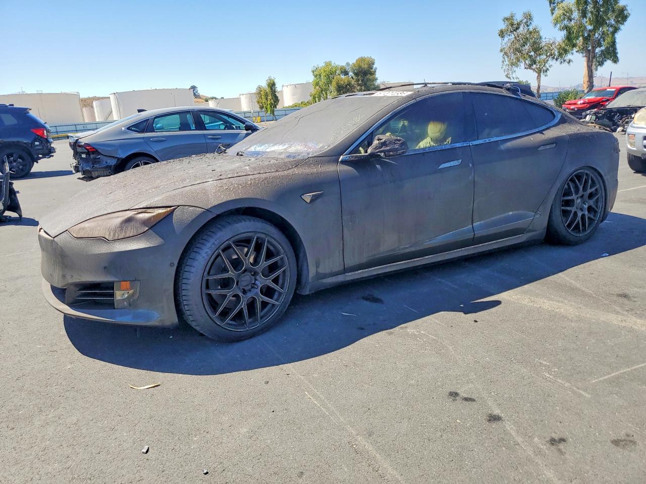 2018 Tesla Model S 75D, VIN 5YJSA1E41JF243066 — Burn