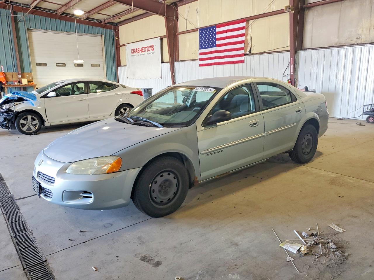 2001 Dodge Stratus SE, VIN 1B3EJ46X51N717174 — Днище