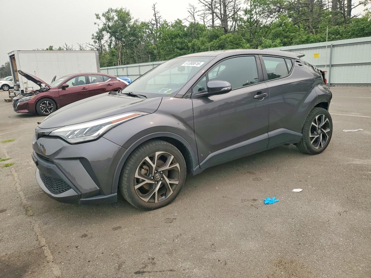 2022 Toyota C-HR XLE, VIN NMTKHMBX4NR140722 — Rear end