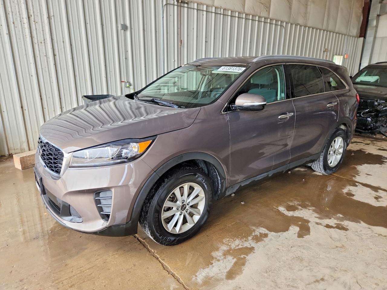 2019 Kia Sorento LX, VIN 5XYPG4A35KG499630 — Hail