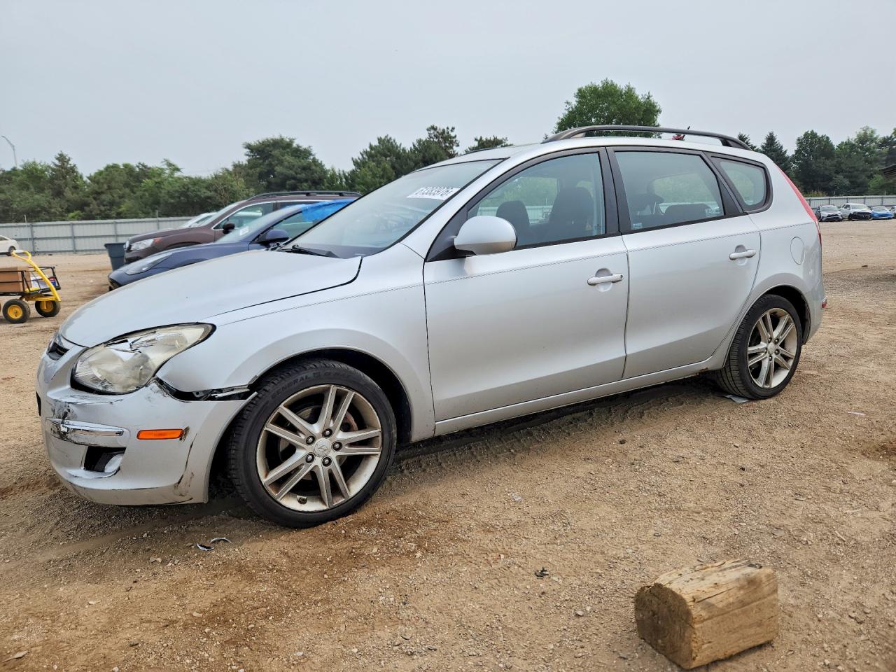 2010 Hyundai Elantra SE, VIN KMHDC8AE2AU053712 — Front end