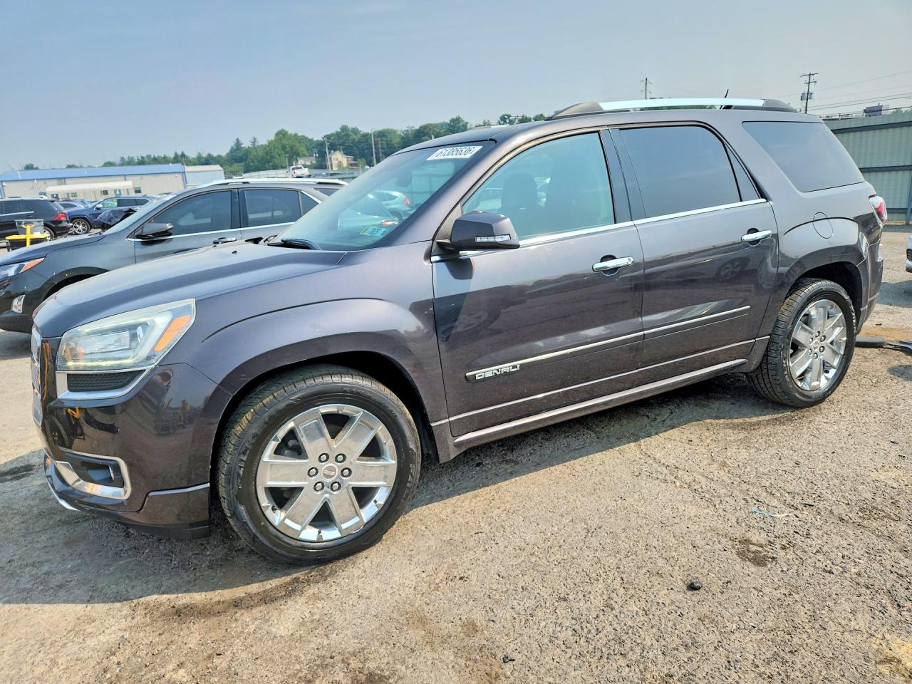 2015 GMC Acadia Denali, VIN 1GKKVTKDXFJ383271 — Front end