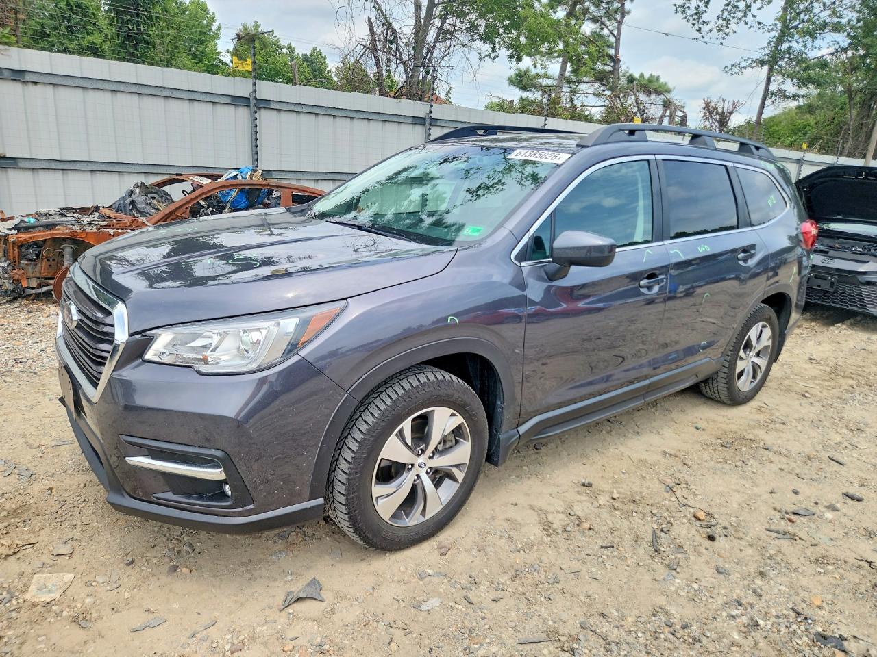 2020 Subaru Ascent Premium, VIN 4S4WMAFDXL3432253 — Rear end