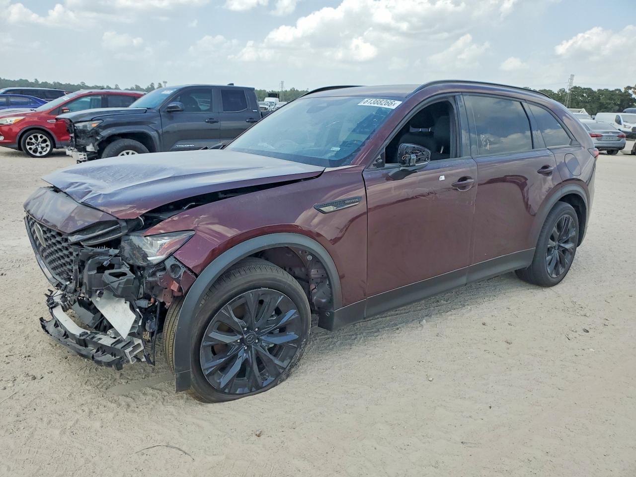 2026 Mazda CX-90 Premium Sport, VIN JM3KKCHD8T1387463 — Front end