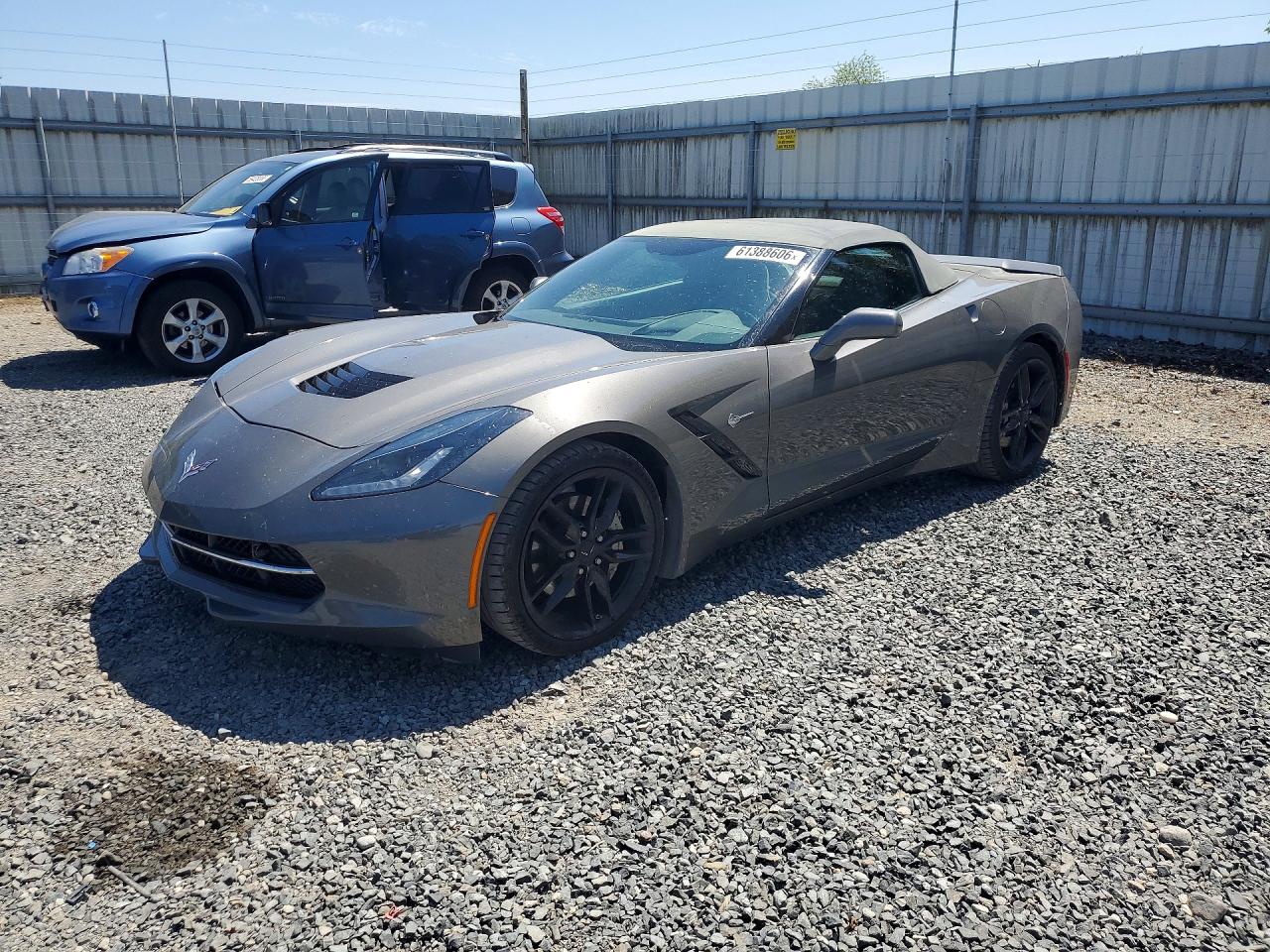 2016 Chevrolet Corvette 2LT, VIN 1G1YD3D73G5117335 — Перед