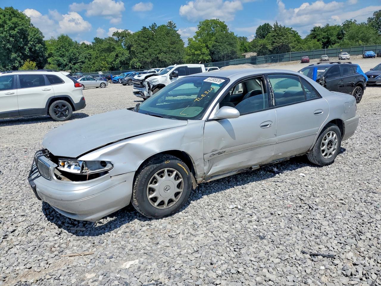 2002 Buick Century Custom, VIN 2G4WS52J521273297 — Перед