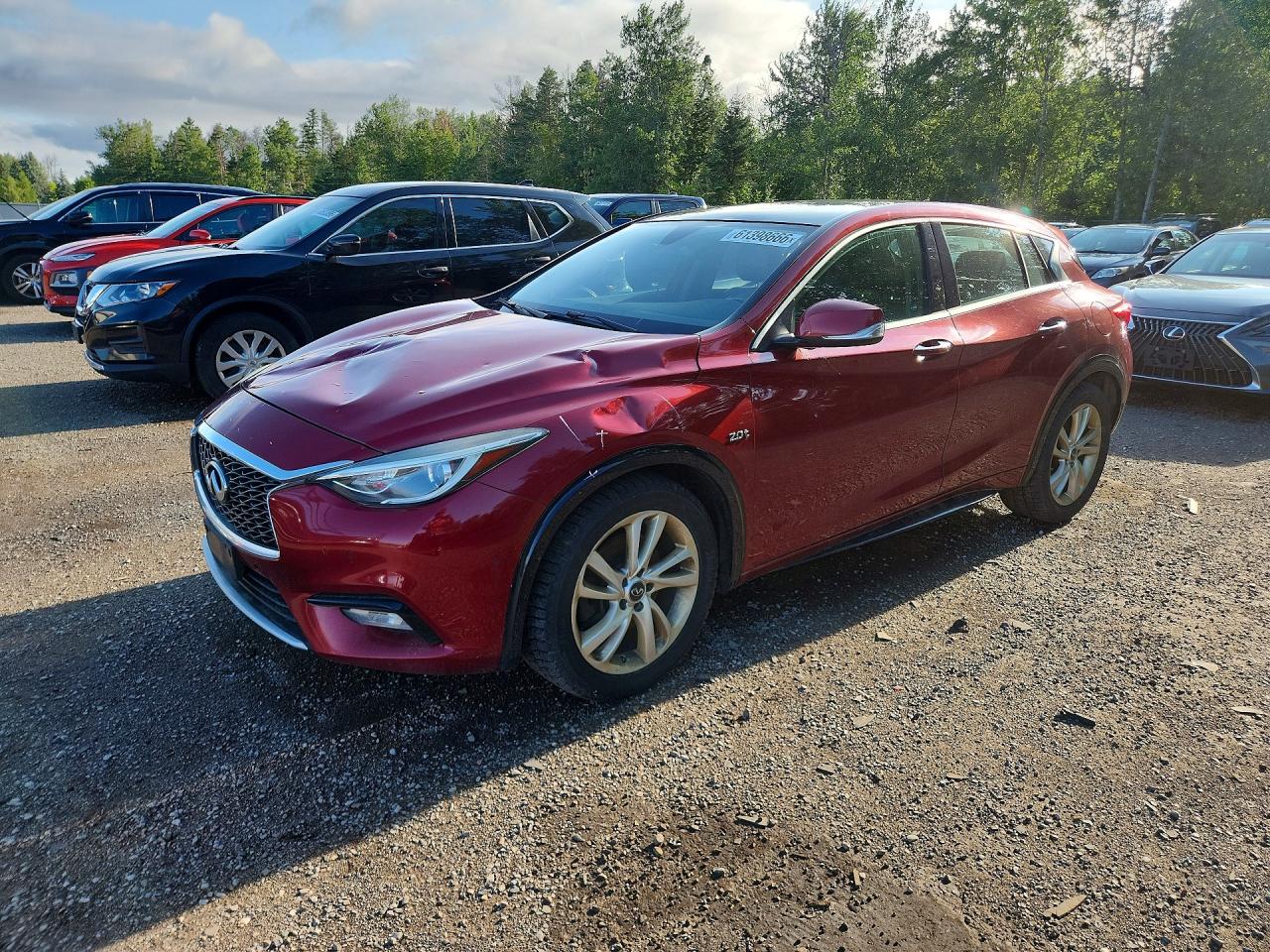 2017 Infiniti QX30 Luxury, VIN SJKCH5CP3HA025568 — Front end