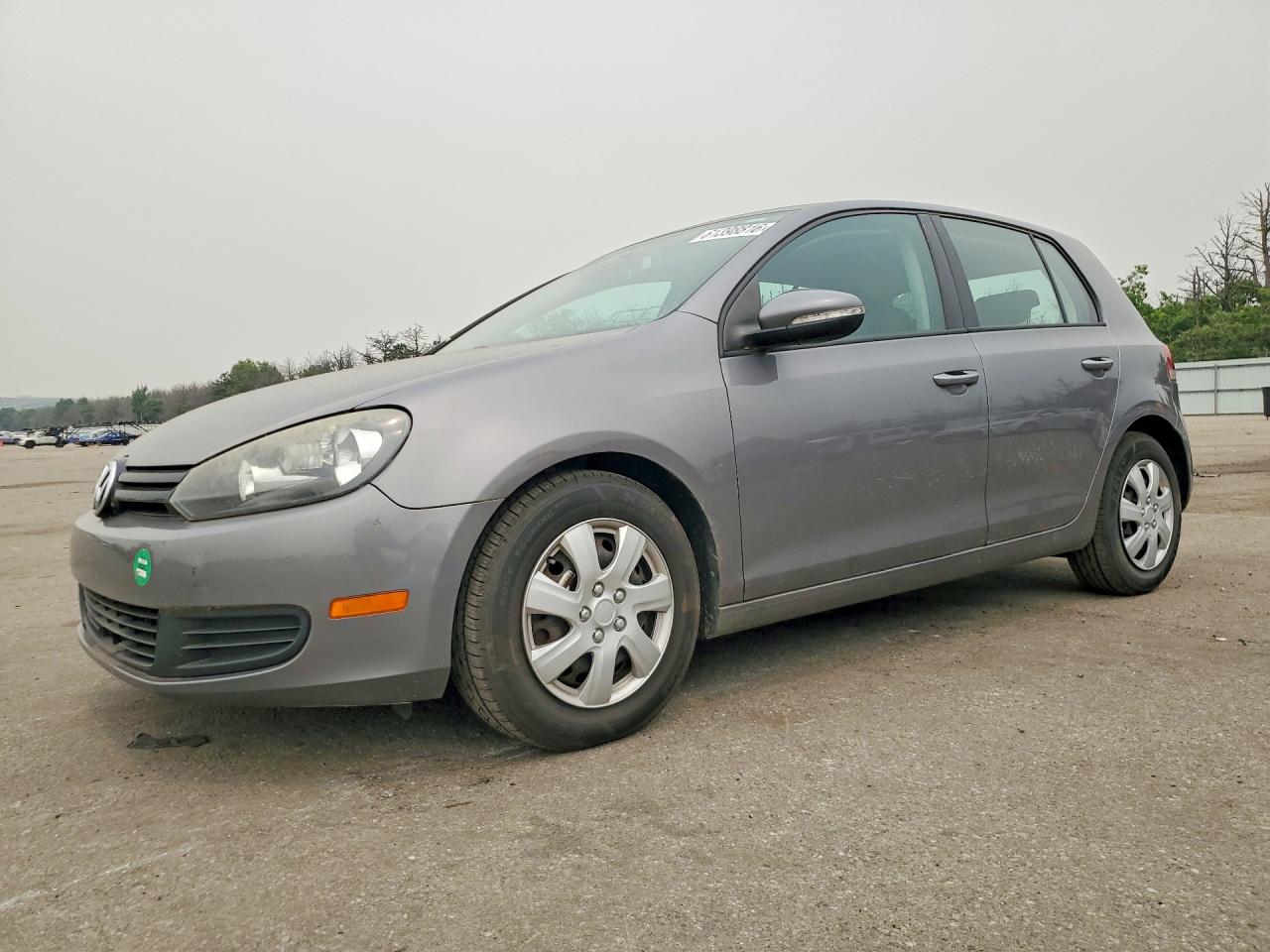 2010 Volkswagen Golf, VIN WVWDA7AJ1AW393116 — Minor dents and scratches