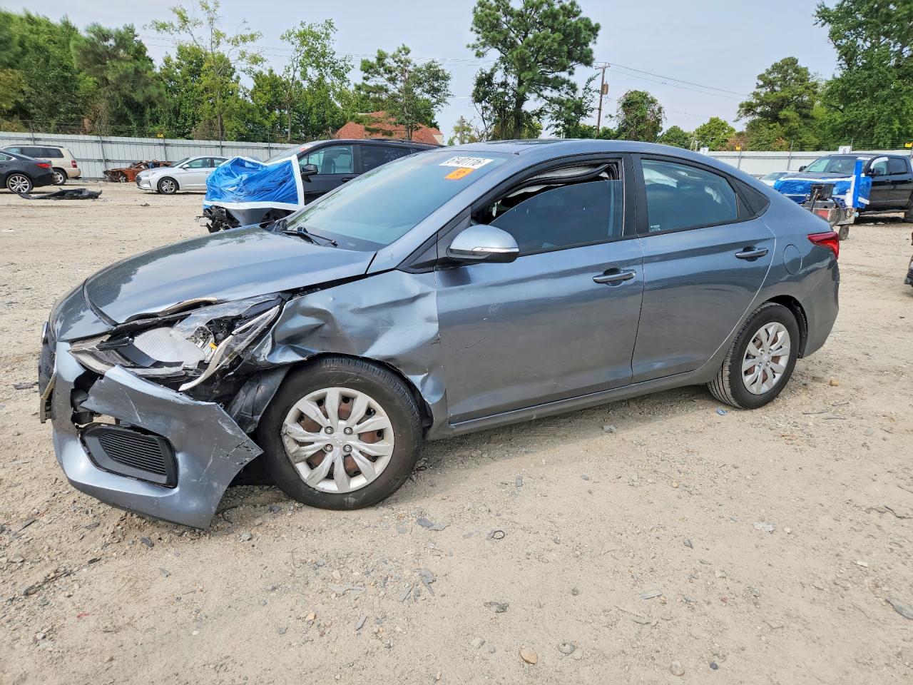 2020 Hyundai Accent SE, VIN 3KPC24A61LE125277 — Перед