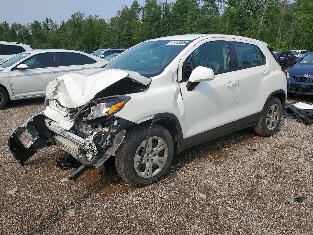 2018 Chevrolet Trax LS, VIN 3GNCJKSB8JL189903 — Front end
