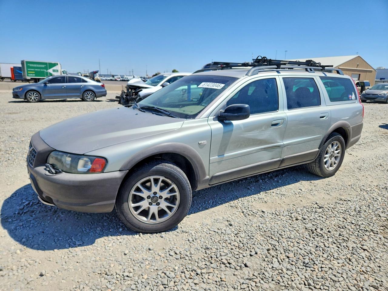 2004 Volvo V70 XC Cross Country, VIN YV1SZ59H341163515 — Бок