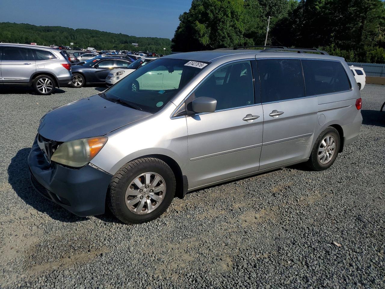 2009 Honda Odyssey EX, VIN 5FNRL38419B054168 — Перед
