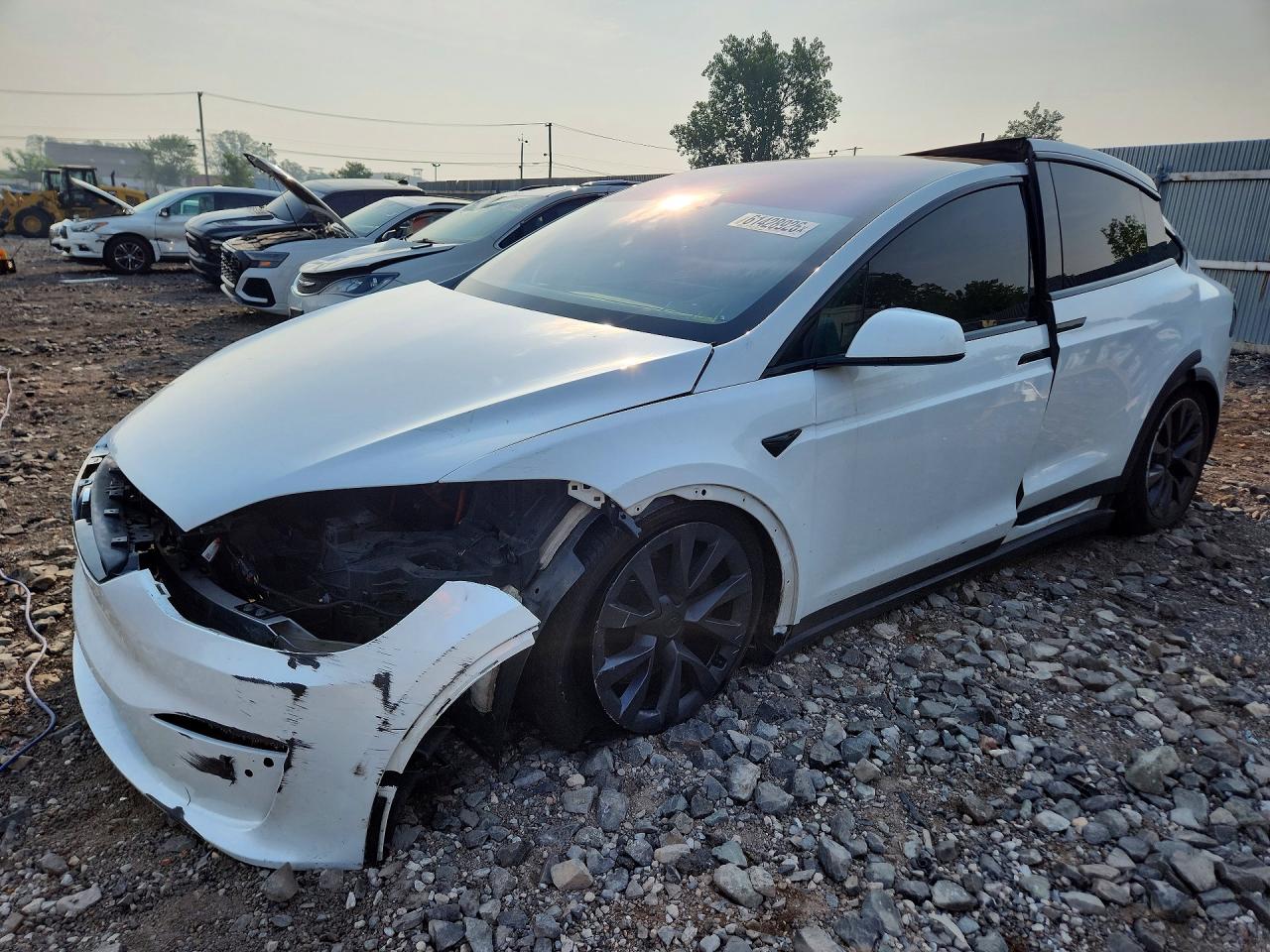 2022 Tesla Model X Plaid, VIN 7SAXCBE67NF338344 — Перед