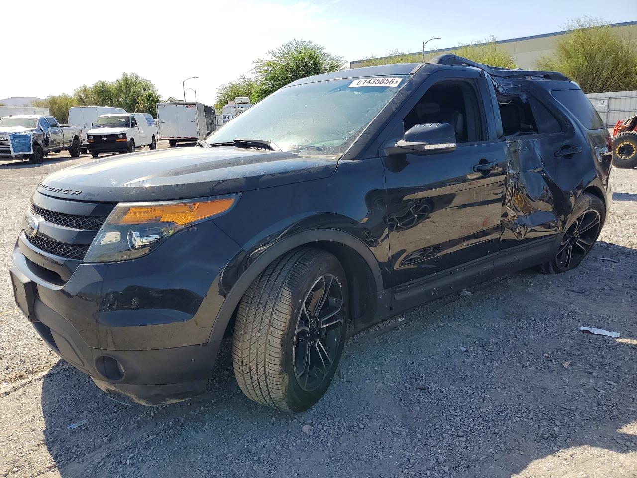 2015 Ford Explorer Sport, VIN 1FM5K8GT2FGB02295 — Бок